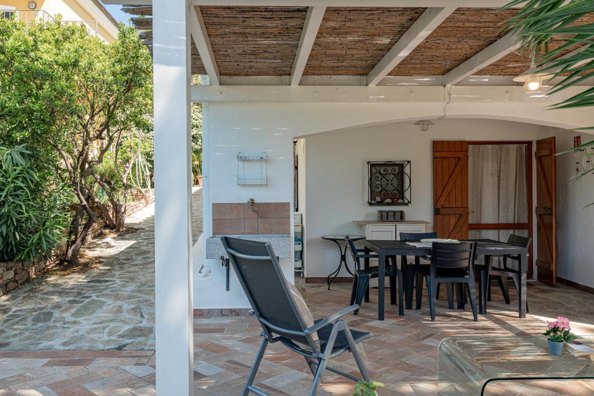Villa casa donatella Cala Liberotto Esterno foto